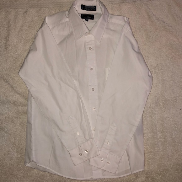 White dress shirt - Picture 3 of 4